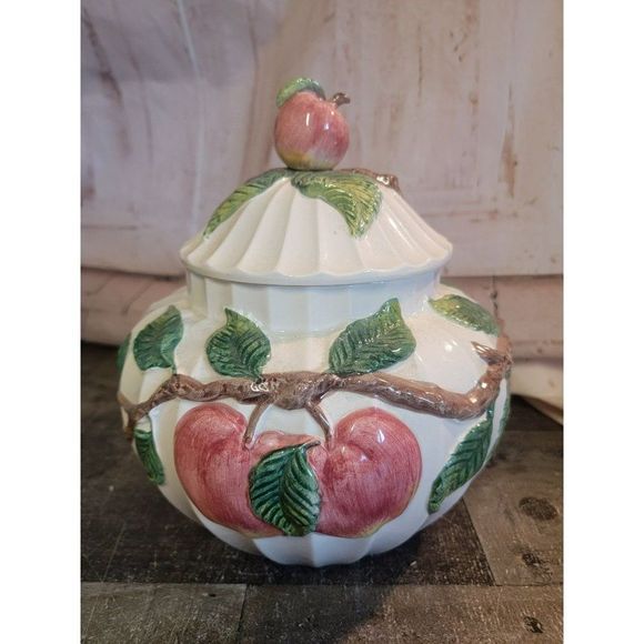 Large Omnibus apple tree ceramic container home decor - Picture 1 of 8